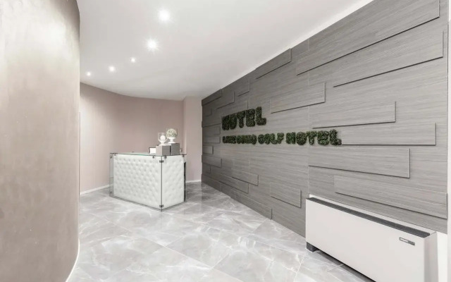 Lake Como Golf Hotel