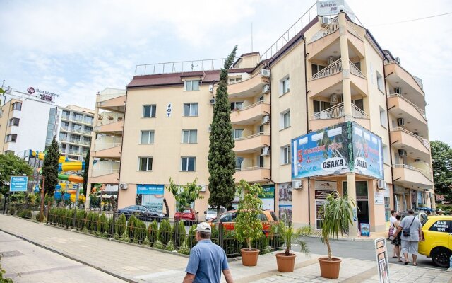 FM Premium 1-BDR Apartment with Parking - Azure Joy