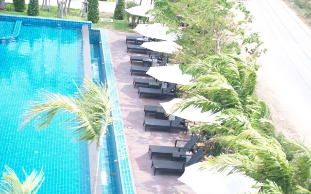 Sea Two Pool Villa Resort