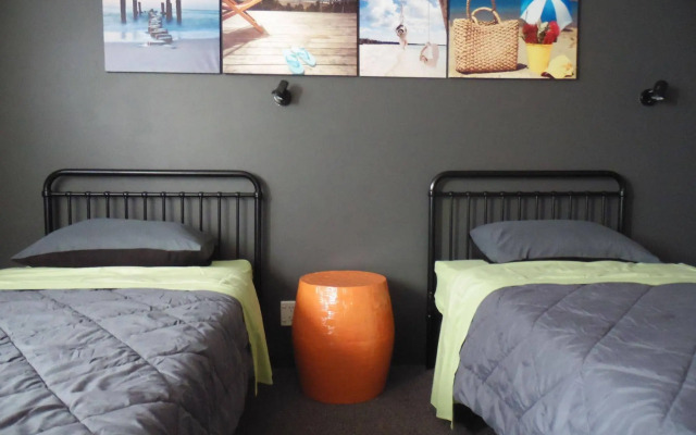 Rock Solid Backpackers Rotorua