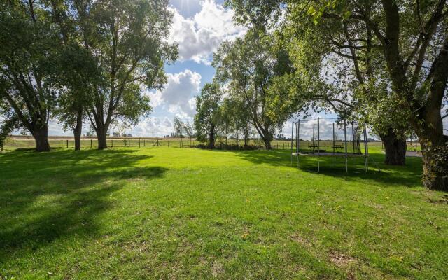 Holiday Home With Pond in Poperinge
