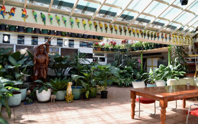 Unique Studio Apartment near Eastlakes