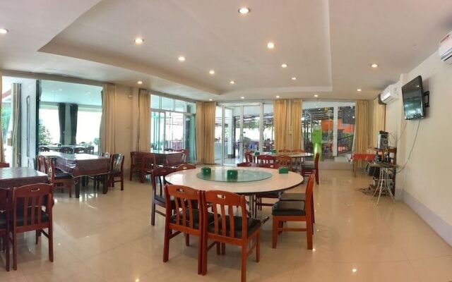 Phimai Inn Hotel