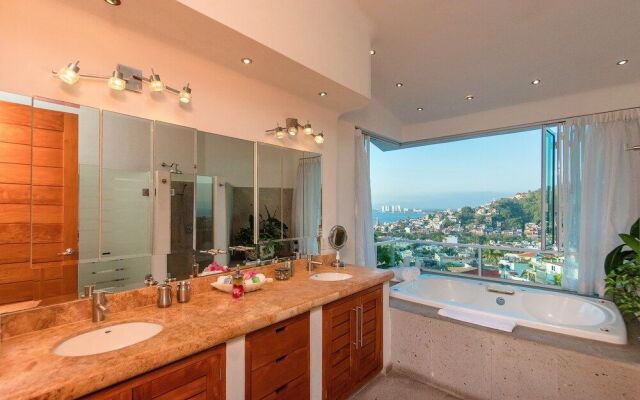Casa Yvonneka, Private Luxury Villa