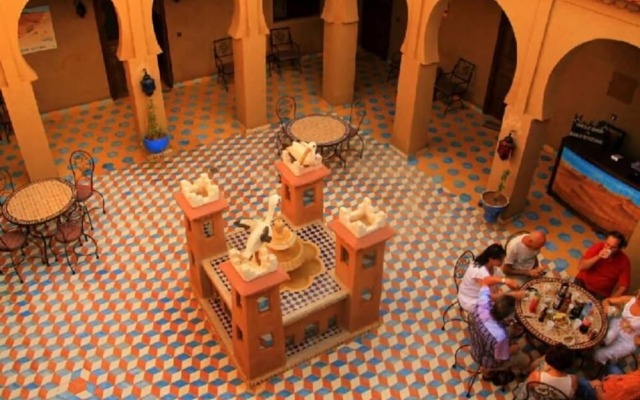Riad Dar Ouzine
