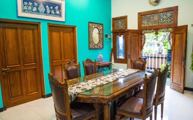 BaliOmah Guesthouse Jogja - Hostel