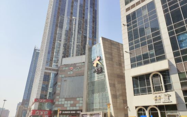 Pandora Apartment (Shenyangbei Railway Station Huafu)