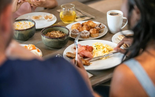 Holiday Inn Express & Suites Sunshine Coast by IHG