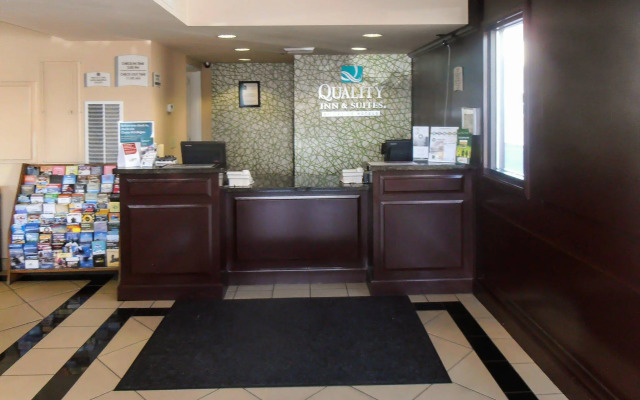 Quality Inn & Suites