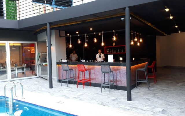 Ramira City Hotel - Adults Only