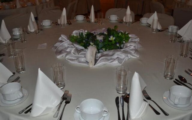 Hotel Akor
