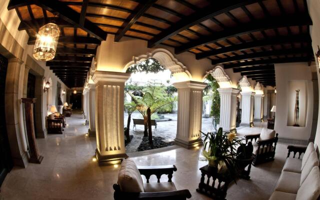 Pensativo House Hotel