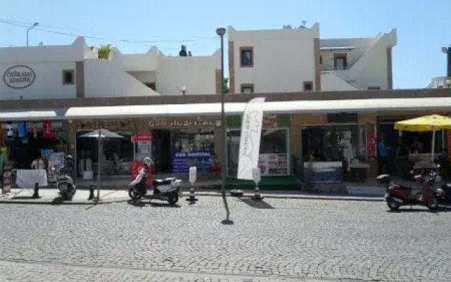 Özükara Apartments I & II