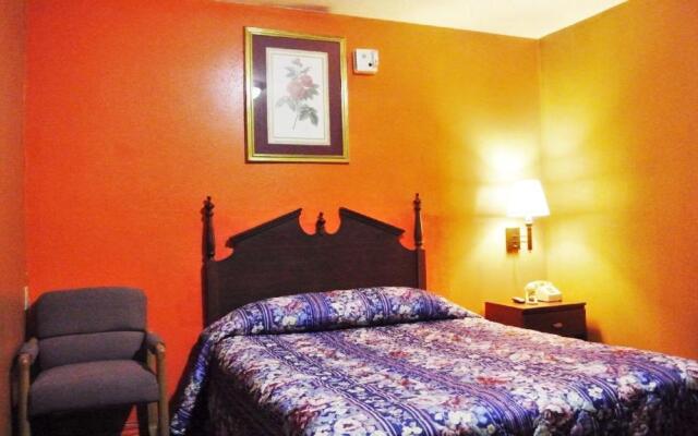 Holiday Capri Motel