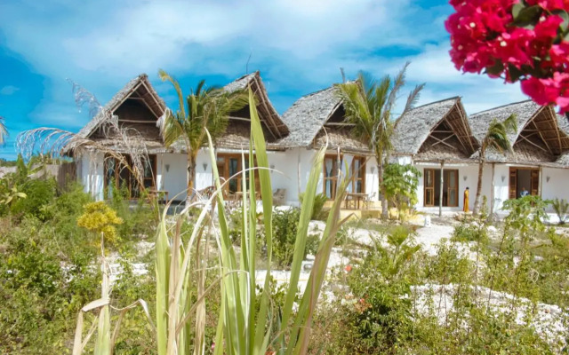 Twiga Beach Bungalows