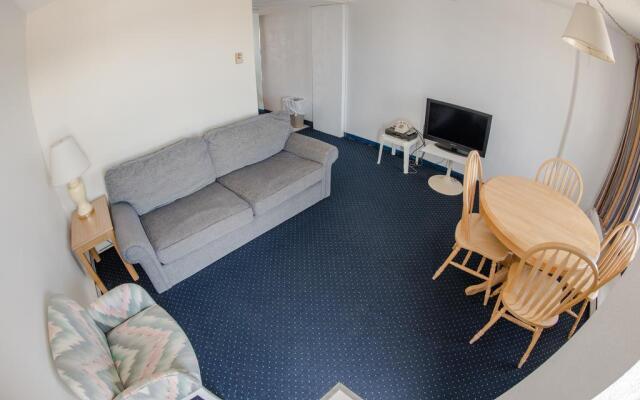 Windjammer Motor Inn