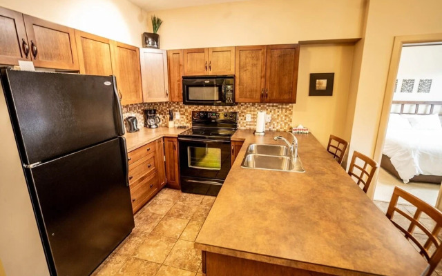 Courtyard View at Playa #436