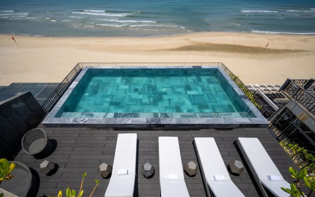 M SUITE Danang Beach