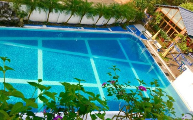 Nankunshan Fengye Holiday Hotel – Pool – Huizhou