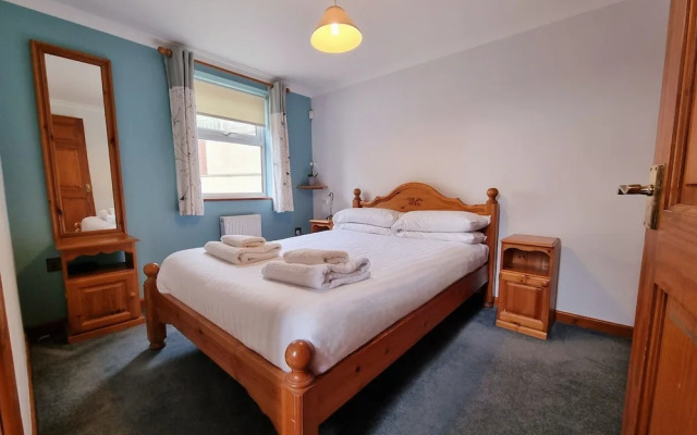 Tregurrian Villas