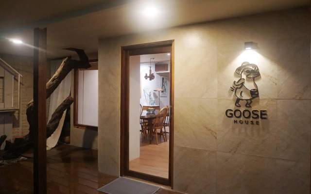 The Goose Cafe & Hostel