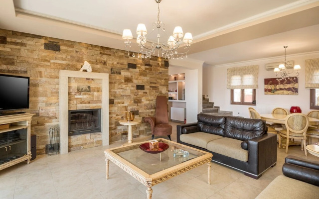 Caneva Luxury Villa