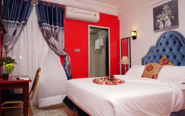 Marriot Metropolitan Hotel