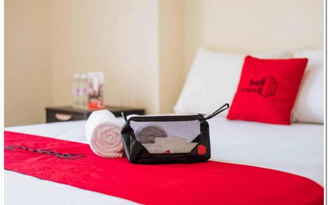 RedDoorz @ Manukan Surabaya