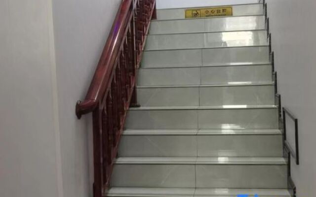 wuhan yishang hotel