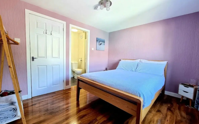Lovatt Apartment Near City Center