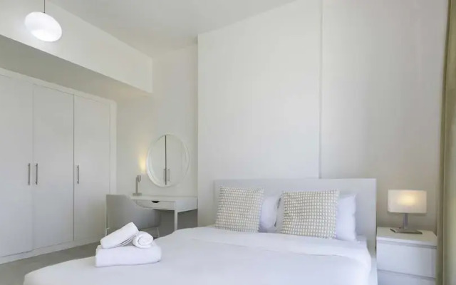 LUX The Icon Tower JLT Suite