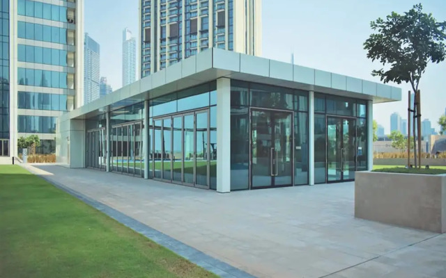 Downtown Views 1 BR Apartment high floor