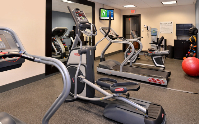 Holiday Inn Express Worcester