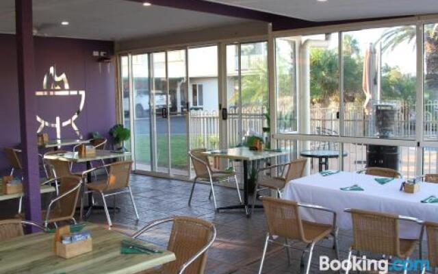 Mundubbera Motel