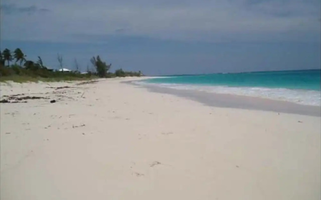 Sky Beach Club Rock House 4 Bedroom Home