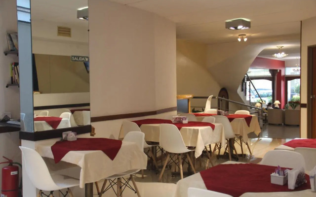 Hotel Alpino