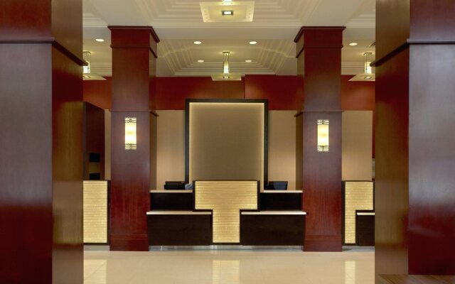 Courtyard By Marriott Nashville Downtown