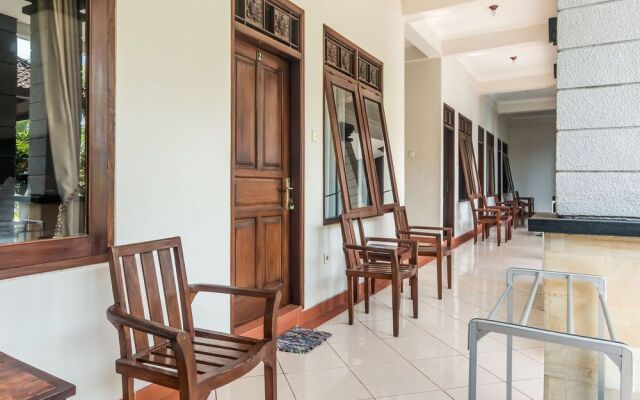 Zen Rooms Kedonganan Pengeracikan