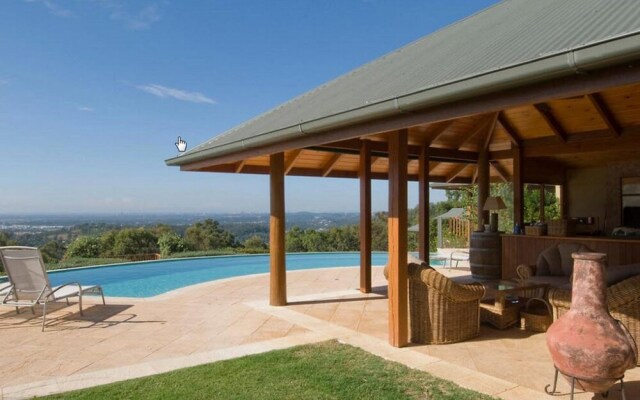 Ruffles Lodge & Spa