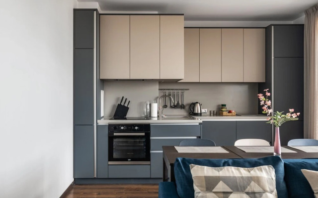 4BR Penthouse Terrace by Simply Comfort