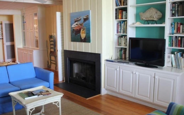 Lindsay House - 6 Br Home