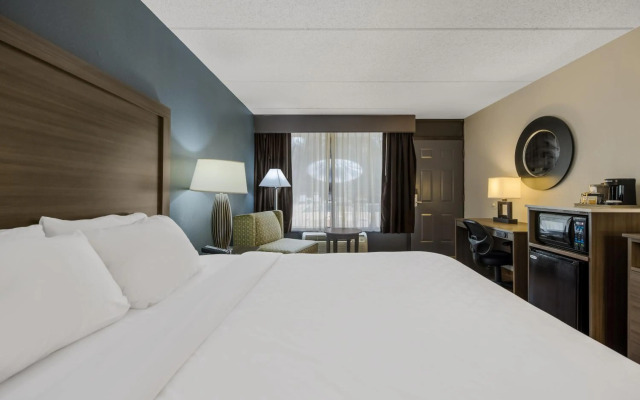 Quality Inn Asheville Airport