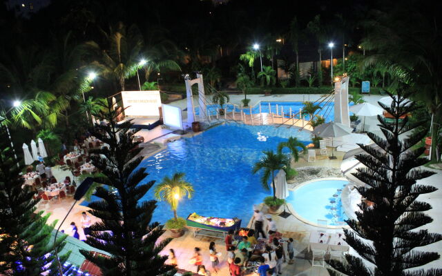 L'Azure Resort and Spa