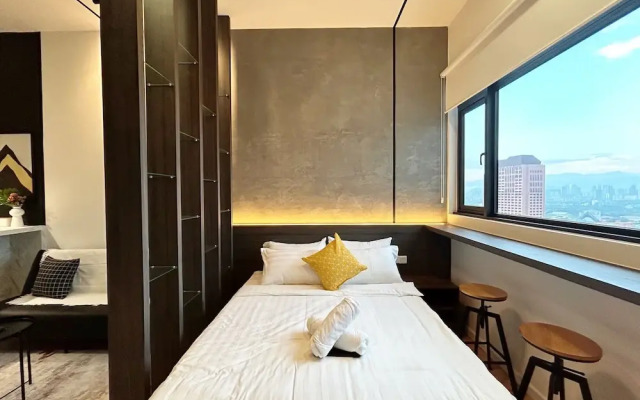 Chambers Residence, Sunway Putra Mall