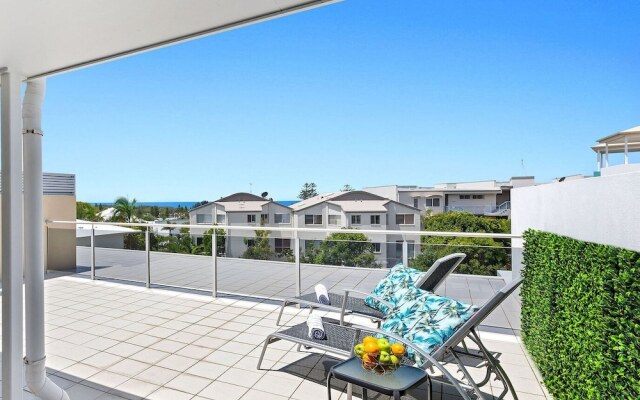 2BR Coolum Beach