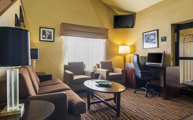 Spark by Hilton Oxford