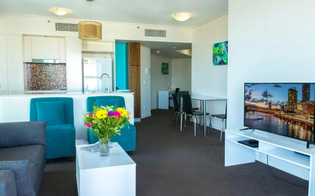 Evolution Apartments