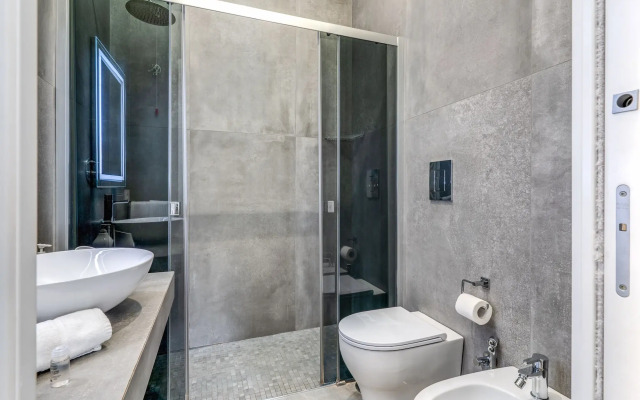 Gallery Suite Naples