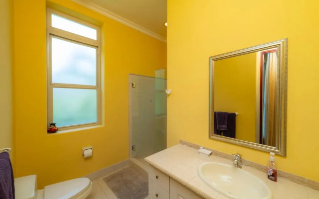 Bella Vista 8B 3 Bedr 3 1 2 Bath