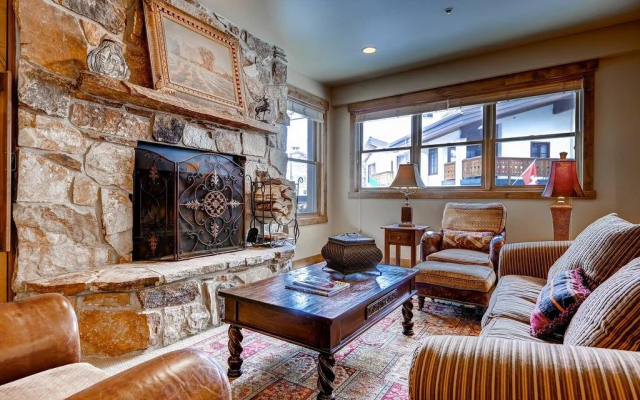 Mont Cervin Plaza by ResortQuest Park City